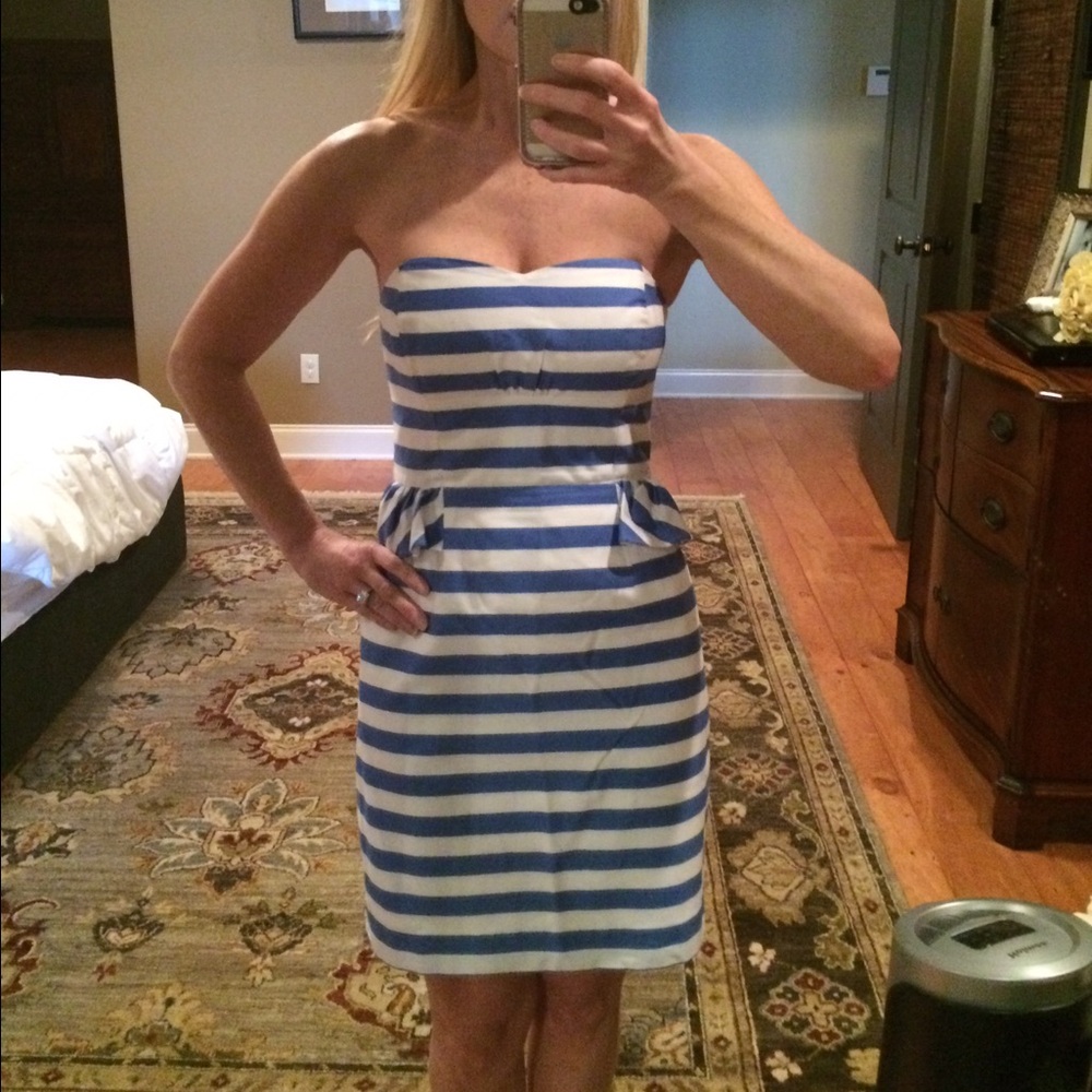 Size 0 Lilly Pulitzer blue stripe Maybell dress